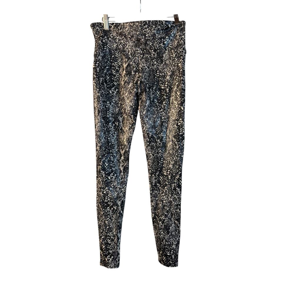 Spanx pant Faux Leather Snakeskin Shine Leggings $98 Large Snake Grey